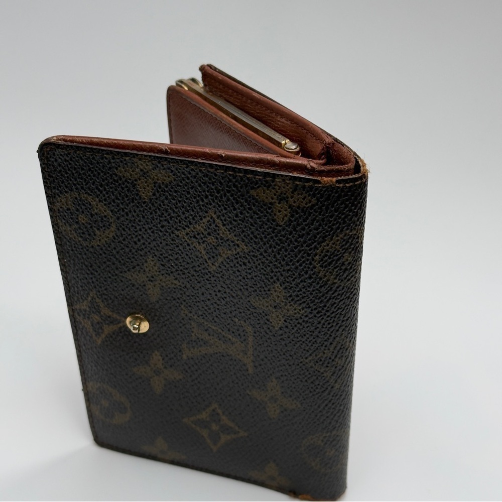 Louis Vuitton Brown Monogram French Purse Wallet Silver | Women’s | Used | - Picture 6 of 16
